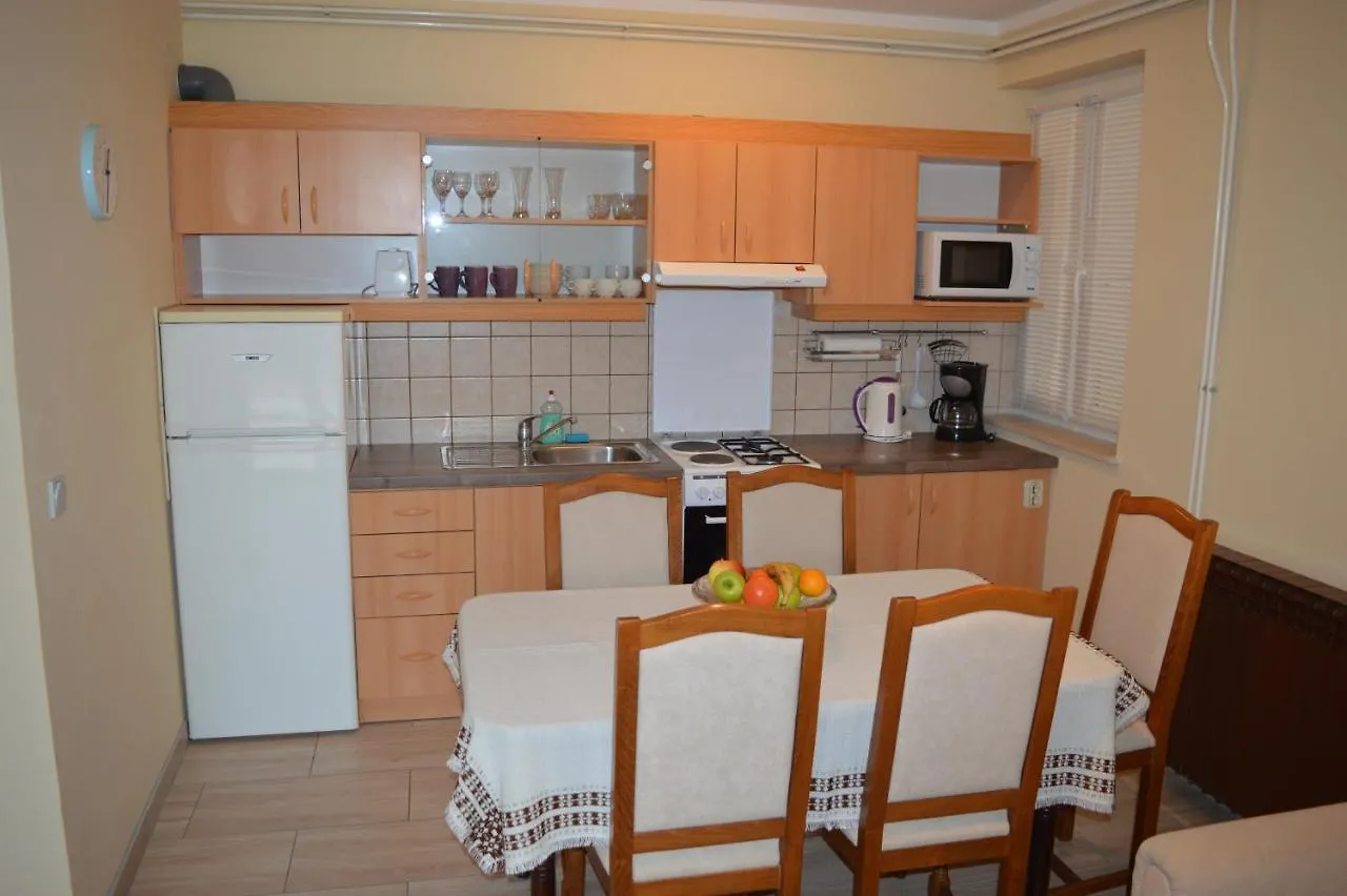 Apartments With A Parking Space Punat, Krk - 16307 Punat